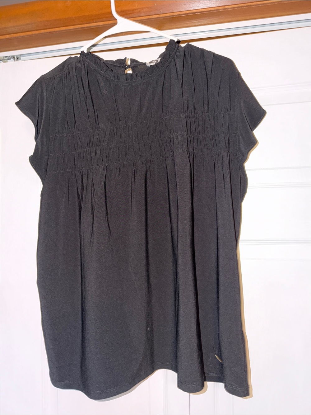 Anne Klein Black Smocked Yoke Cap Sleeve Blouse